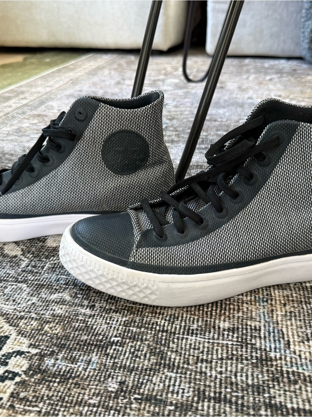 Converse, Men's High-Top waterproof Canvas Sneakers in Navy and White Knit